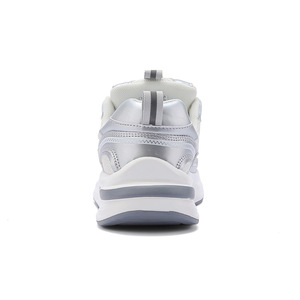 Zapatillas de deporte de suela blanda personalizadas con aumento de altura para mujeres y hombres, zapatillas deportivas transpirables con estilo de galaxia brillante para estudiantes y corredores - Product Image 3