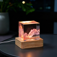 Lampe de table LED 5000K en résine USB en forme de montagne, base en bois, mini paysage, idéale pour mariage et anniversaire, vente en gros