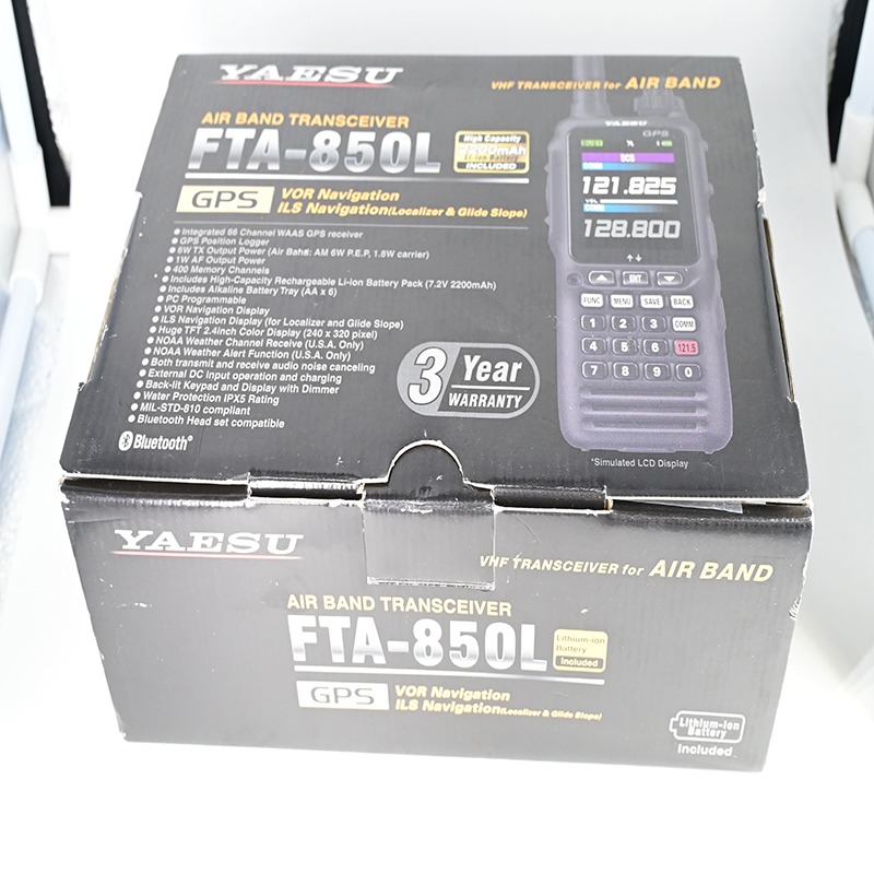 ハンドヘルドラジオYAESU FTA-850LトランシーバーforAVIATIONラジオVHF