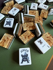 Nouveau jeu de mahjong de luxe 2026 en acrylique gravé, motif forêt de cyprès, style américain, idéal pour adultes, divertissement et <span class=keywords><strong>poker</strong></span> - Product Image 2