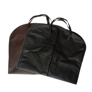 <span class=keywords><strong>Housse</strong></span> de rangement pour costume en tissu non tissé, anti-poussière et anti-humidité, noire, à suspendre - Product Image 4