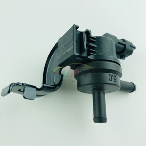 Vanne de purge 28910-3C200 pour Hyundai Kia 289103C200 - Product Image 3