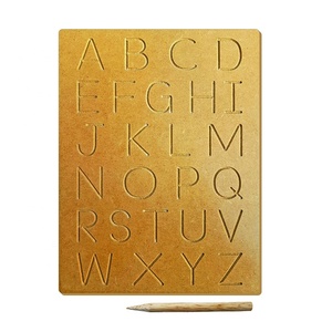 Planche d'écriture en bois personnalisée pour enfants, matériel montessori lumineux islamique, vente en gros - Product Image 3