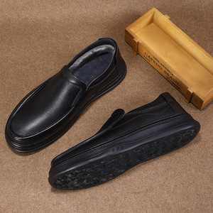 Mocassins d'hiver pour hommes en cuir véritable, doublés de fourrure, à enfiler, bout rond, semelle en caoutchouc, chaussures confortables et chaudes pour le bureau et la carrière - Product Image 2