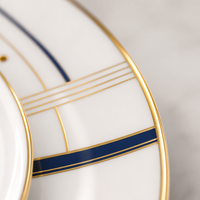 Service de table de luxe moderne en céramique et porcelaine fine avec incrustations dorées, étanche, idéal pour les cadeaux d'affaires