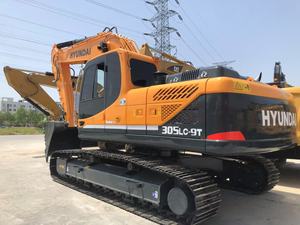Excavatrice sur chenilles Hyundai 305 LC-9T d'occasion, 31 tonnes, avec moteur et roulements, prix bas, en vente, modèle 2023, faible nombre d'heures de fonctionnement - Product Image 4