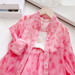 Completo Casual Autunnale per Bambine: Top a Canotta a Righe Rosa e Pantaloncini, Traspirante, alla Moda, per Primavera - Product Image 2