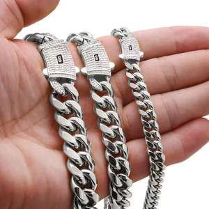 Collana Hip Hop <span class=keywords><strong>Punk</strong></span> da Uomo in Acciaio Inossidabile Catena Cubana con Diamanti Incastonati in Rame Chiusura Sigillata Collana Argento - Product Image 1