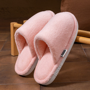 Chaussons d'hiver pour femmes et hommes, taille universelle, antidérapants, doux et chauds, chaussures d'intérieur pour l'hiver - Product Image 6