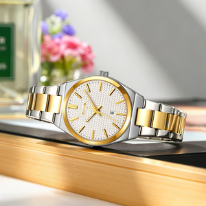 Reloj de Cuarzo para Mujer con Correa Dorada, Resistente al Agua hasta 30 Metros y Función de Calendario - Reloj Clásico para Mujer - Product Image 2