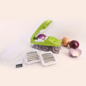 Accessoires de cuisine : Coupe-légumes multifonctionnel pour pommes de terre, oignons et autres légumes, hachoir et trancheuse - Product Image 2