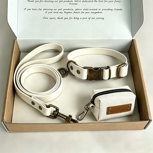 Set Collare in Pelle per Cani e Gatti Personalizzato con Logo 2026, Nuovo Design di Lusso, Anti-Trazione, Forniture per Animali Domestici all'Ingrosso - Product Image 1