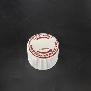 Tappo <span class=keywords><strong>Bianco</strong></span> 24/400 con Scritta Rossa per Bottiglie di Plastica - Product Image 1