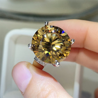 Luxuriöser Rundschliff 20CT VVS GRA Gelber Moissanit Schmuck S925 Silber Weißgold Plattiert Beste Einzigartige Seitenstein-Design Ringe
