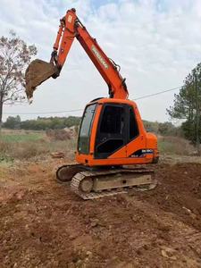 รถขุดขนาดเล็กมือสอง Doosan DH80 ขนาด 8 ตัน พร้อมอุปกรณ์หลัก Daewoo ได้รับการรับรองมาตรฐาน CE พร้อมหัวเจาะ - Product Image 2