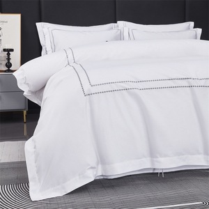 Set di Biancheria da Letto di Alta Gamma 2026 Nuova Collezione - Fornitura Diretta dalla Fabbrica di Biancheria <span class=keywords><strong>per</strong></span> Hotel - 100% Cotone ad Alta Densità con Ricamo Air-jet - Product Image 4