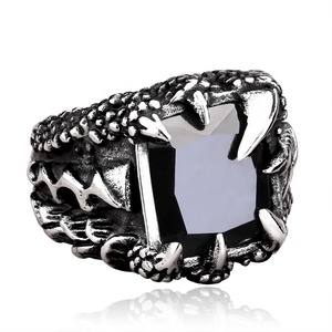 Anillo Cuadrado de Acero Inoxidable 316 Resistente al Agua para Hombre, Color Negro, con Gema Roja/Negra, Estilo Audaz, Elegante y Masculino, Joyería Punk para Motociclistas - Product Image 2
