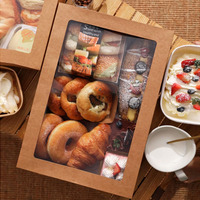 Carton de pâtisserie brun Kraft Boîtes de service à plateau de pique-nique robustes avec couvercle Boîte à brunch jetable remplie de manière stable