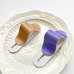 Phone <strong>Finger</strong> Grip Portable Telescopic <strong>Finger</strong> <strong>Strap</strong> Bracket Silicone Mobile Phone Ring Stand Grip <strong>Strap</strong> for Most Mobile - Product Image 5