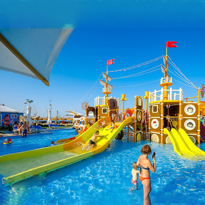 Structure aquatique commerciale en fibre de verre en forme de bateau pirate pour parcs aquatiques d'hôtels et de stations balnéaires du Moyen-Orient - Product Image 2