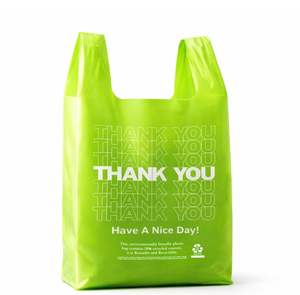 Sacs en T-shirt réutilisables durables - Sacs de courses biodégradables en plastique PE vert avec impression en héliogravure pour l'emballage des supermarchés et des commerces de détail - Product Image 1