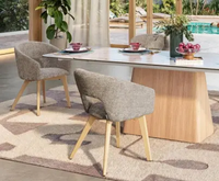 Chaise de salle à manger et de café en velours, style nordique moderne, avec pieds en bois et structure métallique, design évidé, pour hôtels et restaurants