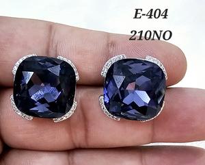 ต่างหูเพชรเม็ดเดี่ยวแบบอเมริกันที่สง่างามตุ้มหูตุ้มหูแบบแฟชั่นแบบชนเผ่าชุบทองสำหรับผู้หญิงใส่ไปงานเลี้ยงทุกวัน - Product Image 2