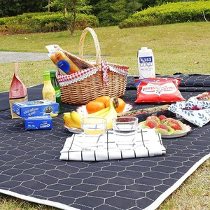 2025 di vendita calda di grandi dimensioni <span class=keywords><strong>universale</strong></span> SUV Cargo <span class=keywords><strong>fodera</strong></span> resistente all'acqua in cotone Oxford copertura per animali domestici tappetino per cani stampa con Design sportivo - Product Image 3