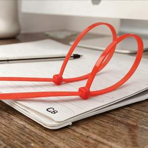 Équipement manuel de coupe de serre-câbles et d'emballage sous sachet pour textiles, produits alimentaires et boissons, composants de moteurs et de roulements - Product Image 1