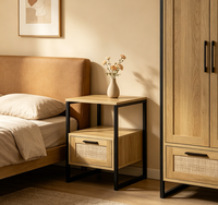 Mesa de Noche de Ratán con un Cajón, Mesa Auxiliar de Madera para Dormitorio, Moderna con Patas de Metal