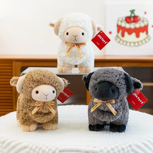 Muñeco de Peluche de Oveja Pequeña con Pelo Rizado, Adorable Cordero de Peluche, Ideal como Regalo Navideño y Decoración del Hogar - Product Image 2