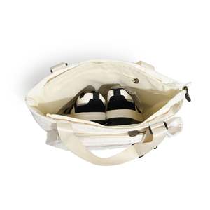 Sac à dos de tennis en nylon matelassé blanc de luxe personnalisé pour femmes Sac de sport personnalisé pour raquette de badminton de pickleball Utilisation sportive - Product Image 3