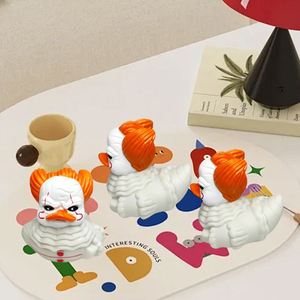 Juguete de Baño Flotante de Goma con Forma de Payaso Terrorífico de 3.5 Pulgadas, E198, Personalizable con Logotipo, Unisex, Seguro para Niños - Product Image 4
