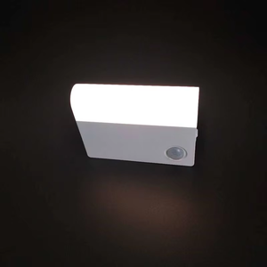 智能现代室内<span class=keywords><strong>LED</strong></span>照明灯具 带运动传感器 40lm 3000K 暖白光 易于安装 环保节能 - Product Image 4