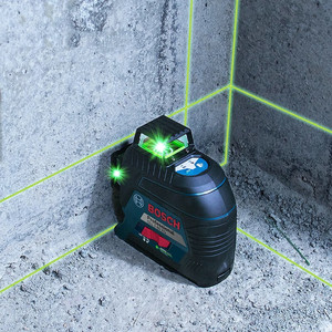 <span class=keywords><strong>Niveau</strong></span> <span class=keywords><strong>laser</strong></span> <span class=keywords><strong>vert</strong></span> professionnel <span class=keywords><strong>Bosch</strong></span> GLL3-60XG avec protection IP54, précision de 0,3 mm/m, portée jusqu'à 60 m - Product Image 4
