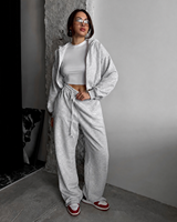 Ensemble survêtement décontracté gris clair pour femme, deux pièces, coupe décontractée, collection de fournisseur en gros personnalisable