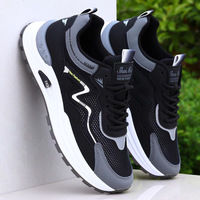 Baskets d'été pour hommes en maille respirante à lacets, déodorantes, style Dad Shoes, avec semelle épaisse amortissante et rehaussante, tendance, décontractées et sportives