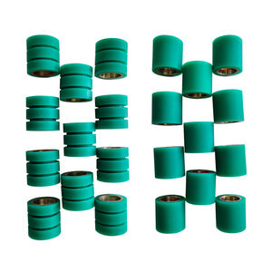 بكرة مطاطية لضغط الشريط لآلة لحام الحواف بالهواء الساخن - Product Image 2