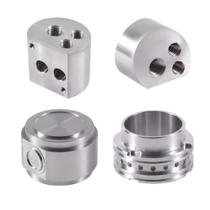 Service de fraisage CNC sur mesure pour pièces en aluminium/acier inoxydable, fraisage et tournage de précision - Product Image 1