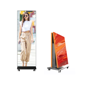 Espositore LED Pieghevole P2.5 GOB HDR10+ 1080P con Luminosità 650CD, Supporto da Pavimento Nero - Product Image 1