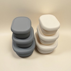 Conteneurs de stockage alimentaire en silicone 3 pièces, directement de l'usine, boîtes réutilisables avec couvercles pour les fêtes de Noël, les collations, le camping, le déjeuner, la boîte à bento - Product Image 1