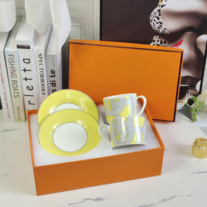 Juego de platos de CENA DE China de hueso amarillo de 2 piezas de estilo europeo de lujo superventas diseño de porcelana moderna para uso doméstico - Product Image 6