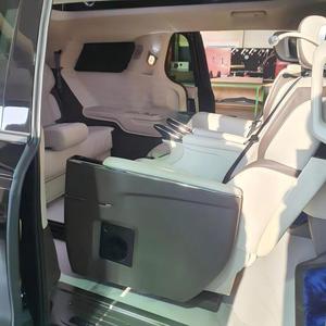 Asientos de Cuero de Lujo VIP Personalizables para Autos y Camionetas de Negocios, Operación Eléctrica para Innova - Product Image 4