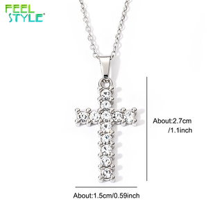 Collana con Ciondolo a Croce in Zirconi, Acciaio Inossidabile 316L Placcato Oro 18K, Gioiello Ipoallergenico da Donna - Product Image 6