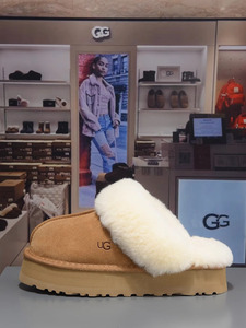 Mules d'hiver en fausse <span class=keywords><strong>fourrure</strong></span> moelleuse à plateforme, dessus en daim, doublure chaude en peluche, pantoufles décontractées à enfiler pour femmes - Vente en gros - Product Image 3