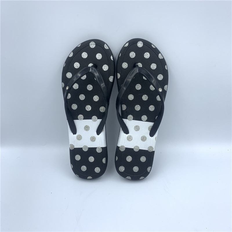 High Quality Women Slippers Custom Brand Logo PVC Flip-flops Outdoor Casual Shoes