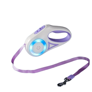 Correa de entrenamiento de mascotas retráctil automática de plomo deslizante personalizado de diseñador elegante de lujo con luz Led Correa De Perro - Product Image 3