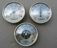 Baromètre anéroïde chinois précis pour horloge de table Instrument météo en métal avec mécanisme