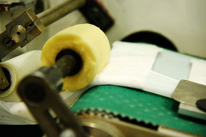 Máquina para Fabricar Toallas <span class=keywords><strong>Sanitarias</strong></span> de Alta Eficiencia y Totalmente Automática al Mejor Precio - Product Image 3