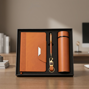 Set de Regalo Ejecutivo de Cuero PU Marrón: Libreta, Bolígrafo, Llavero y Termo - Product Image 2